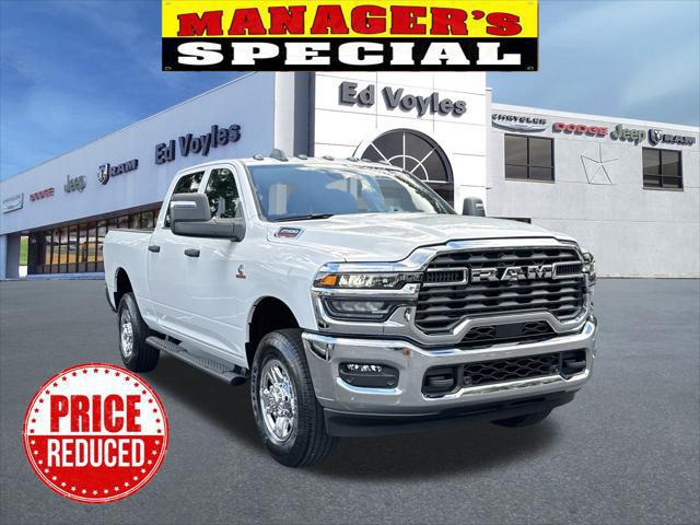 2025 RAM Ram 2500 RAM 2500 TRADESMAN CREW CAB 4X4 64 BOX