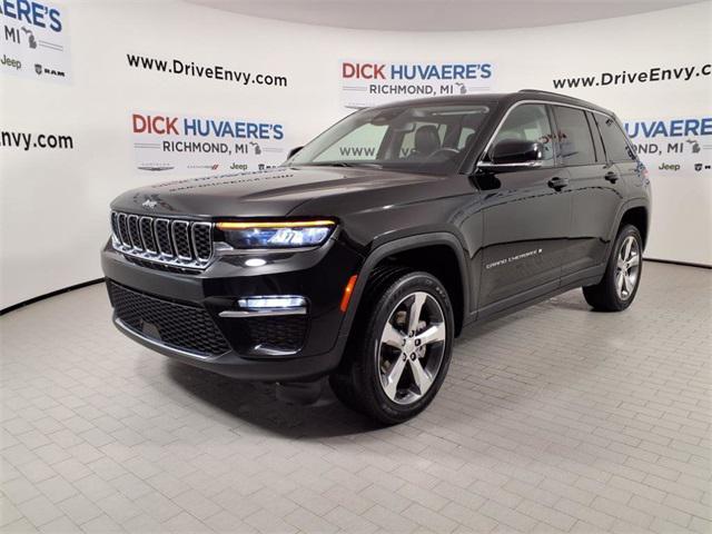 2022 Jeep Grand Cherokee Limited 4x4 2022 Jeep Grand Cherokee Limited 4x4