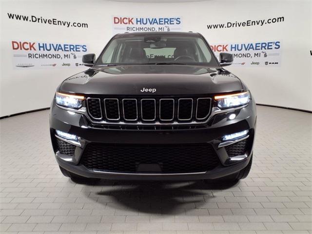 2022 Jeep Grand Cherokee Limited 4x4 2022 Jeep Grand Cherokee Limited 4x4