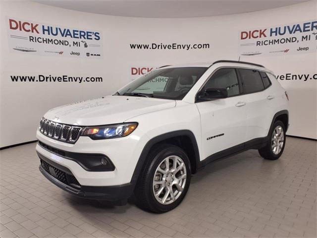 2023 Jeep Compass Latitude Lux FWD 2023 Jeep Compass Latitude Lux FWD