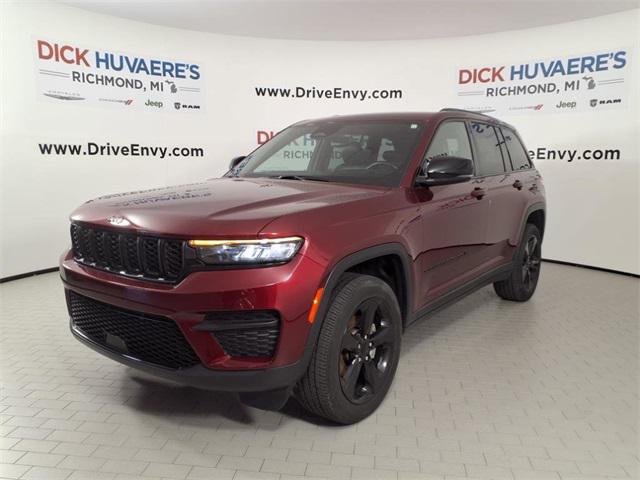 2022 Jeep Grand Cherokee Altitude 4x4