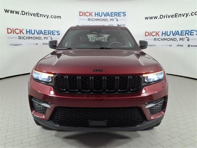 2024 Jeep Grand Cherokee Altitude X 4x4 2024 Jeep Grand Cherokee Altitude X 4x4