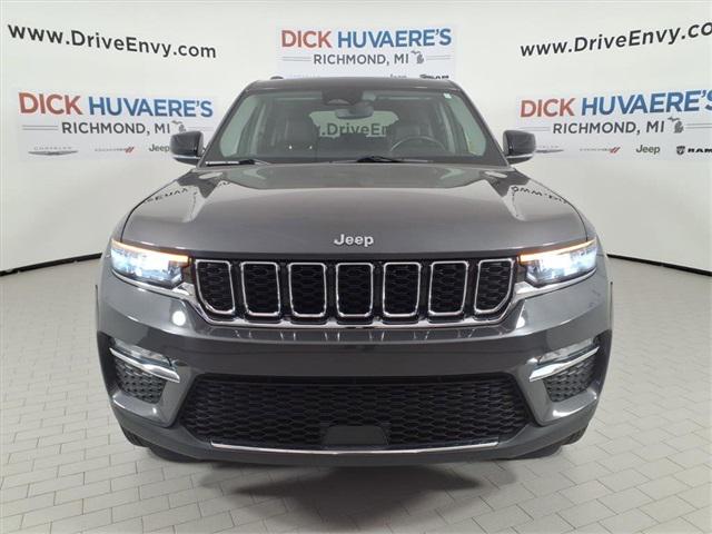 2022 Jeep Grand Cherokee Limited 4x4 2022 Jeep Grand Cherokee Limited 4x4