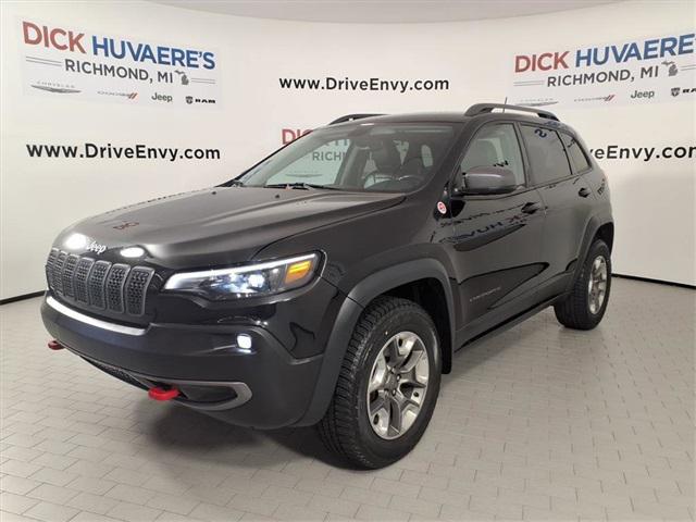 2019 Jeep Cherokee Trailhawk 4x4 2019 Jeep Cherokee Trailhawk 4x4
