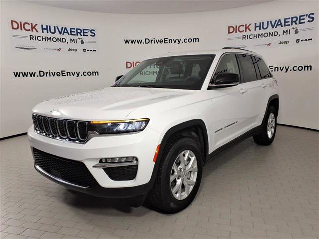2023 Jeep Grand Cherokee Limited 4x4 2023 Jeep Grand Cherokee Limited 4x4