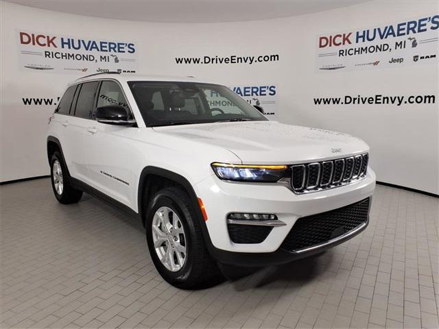 2023 Jeep Grand Cherokee Limited 4x4 2023 Jeep Grand Cherokee Limited 4x4