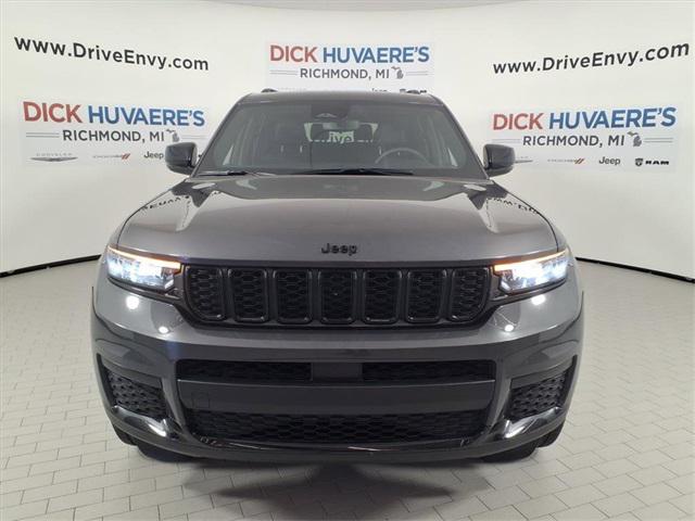 2023 Jeep Grand Cherokee L Altitude 4x4