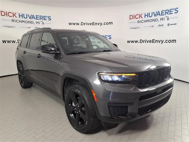 2023 Jeep Grand Cherokee L Altitude 4x4