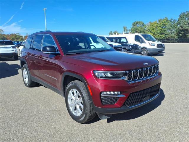 2023 Jeep Grand Cherokee Limited 4x4 2023 Jeep Grand Cherokee Limited 4x4
