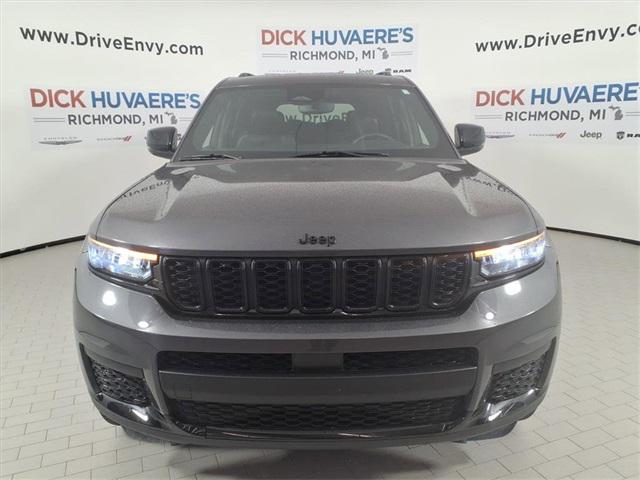 2023 Jeep Grand Cherokee L Altitude 4x4