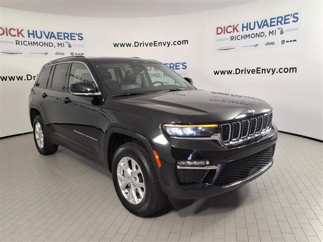 2023 Jeep Grand Cherokee Limited 4x4 2023 Jeep Grand Cherokee Limited 4x4