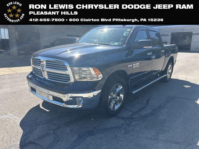 2017 RAM 1500 Big Horn Crew Cab 4x4 57 Box