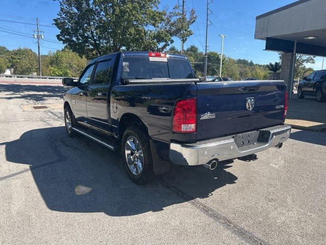 2017 RAM 1500 Big Horn Crew Cab 4x4 57 Box