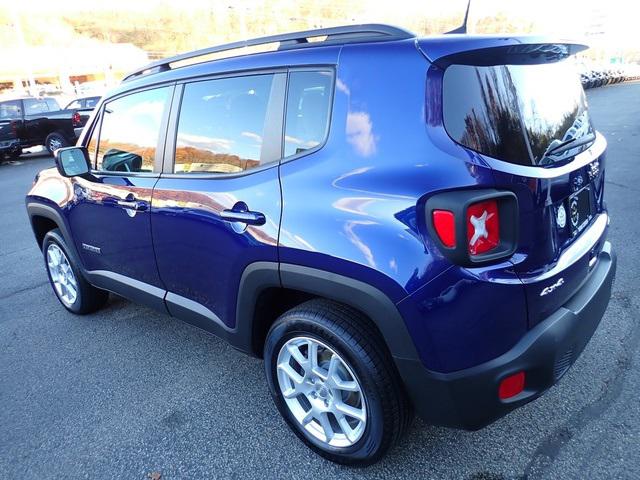 2019 Jeep Renegade Latitude 4x4 2019 Jeep Renegade Latitude 4x4