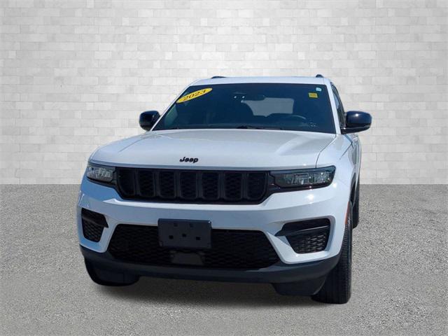 2023 Jeep Grand Cherokee Altitude 4x4