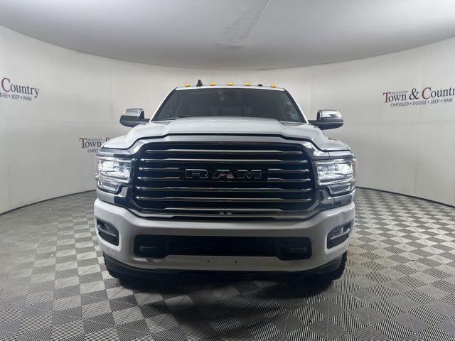 2022 RAM 3500 Limited Longhorn Crew Cab 4x4 8 Box 2022 RAM 3500 Limited Longhorn Crew Cab 4x4 8 Box