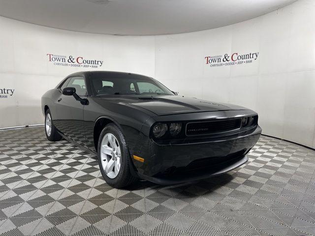 2012 Dodge Challenger SXT