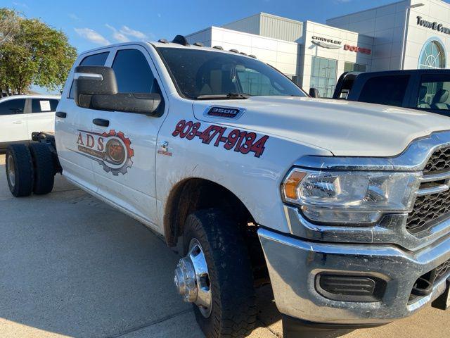 2023 RAM 3500 Chassis Tradesman/SLT/Laramie/Limited 2023 RAM 3500 Chassis Tradesman/SLT/Laramie/Limited