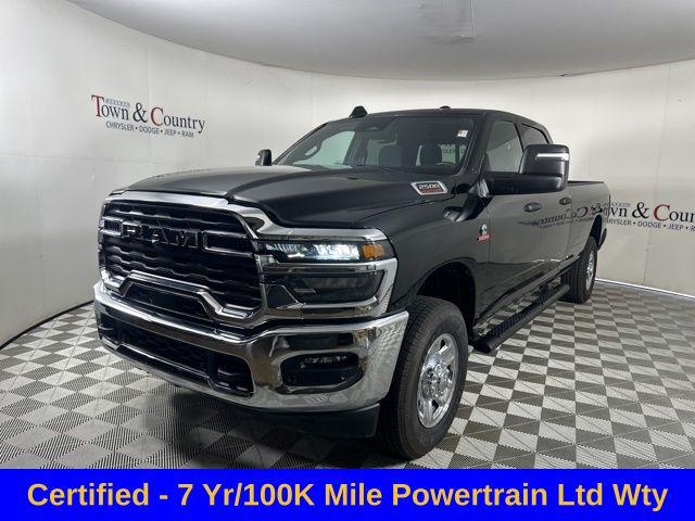 2025 RAM 2500 Tradesman Crew Cab 4x4 8 Box