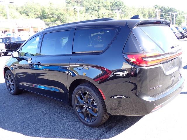 2026 Chrysler Pacifica PACIFICA LIMITED AWD