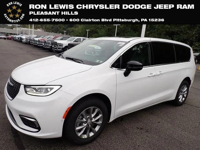 2026 Chrysler Pacifica PACIFICA SELECT AWD