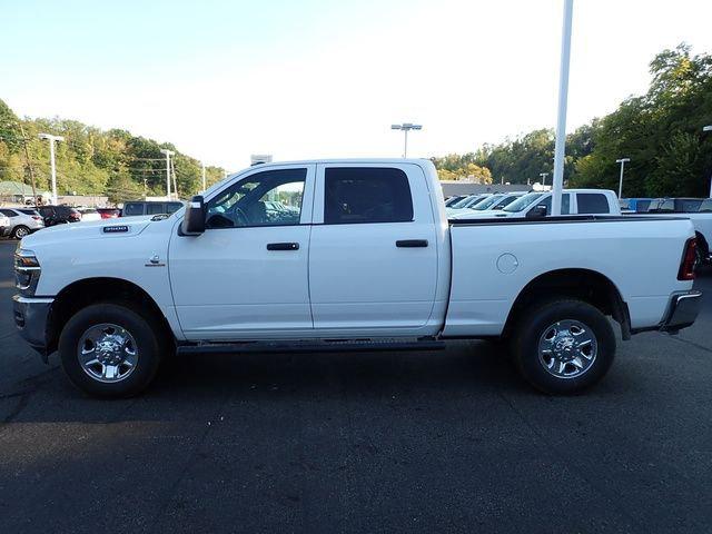 2026 RAM Ram 3500 RAM 3500 TRADESMAN CREW CAB 4X4 64 BOX