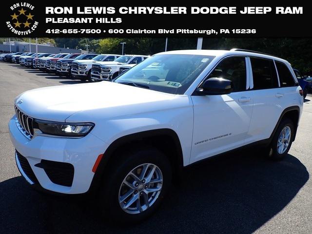 2025 Jeep Grand Cherokee GRAND CHEROKEE LAREDO X 4X4