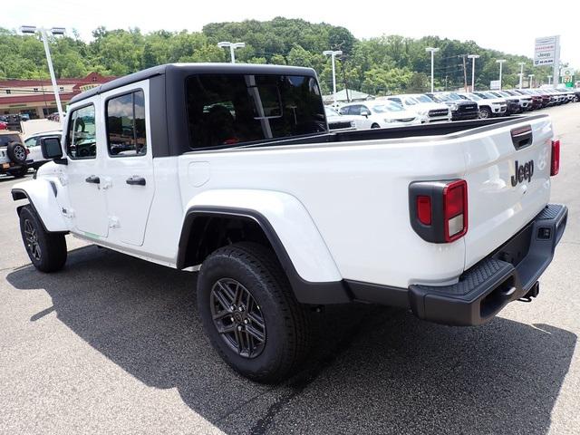 2025 Jeep Gladiator GLADIATOR SPORT S 4X4