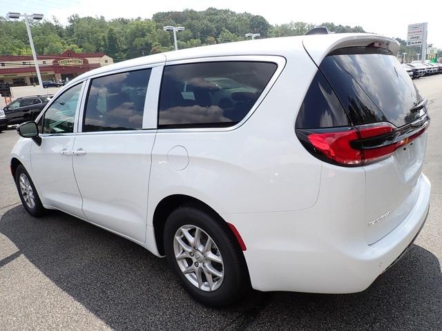 2025 Chrysler Pacifica PACIFICA SELECT