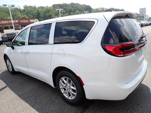 2025 Chrysler Pacifica PACIFICA SELECT