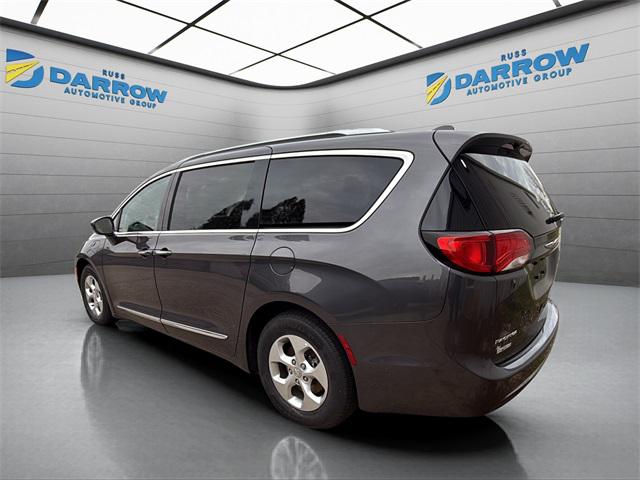 2018 Chrysler Pacifica Hybrid Touring L 2018 Chrysler Pacifica Hybrid Touring L