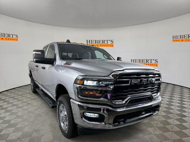 2026 RAM Ram 2500 RAM 2500 TRADESMAN CREW CAB 4X4 8 BOX