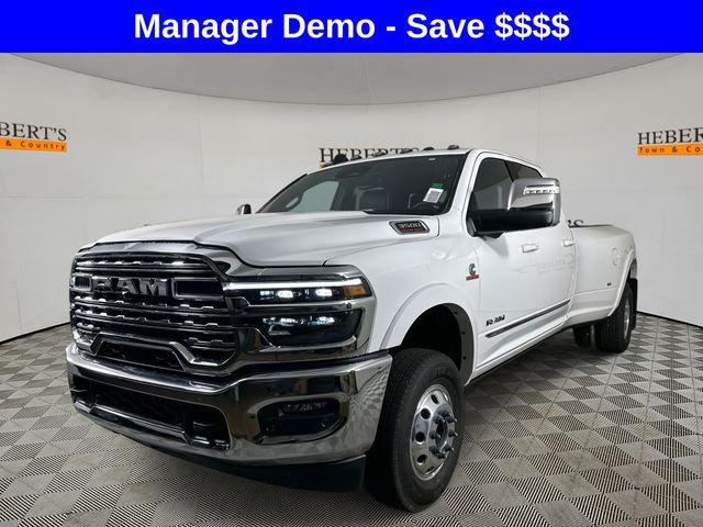 2026 RAM Ram 3500 RAM 3500 LIMITED CREW CAB 4X4 8 BOX