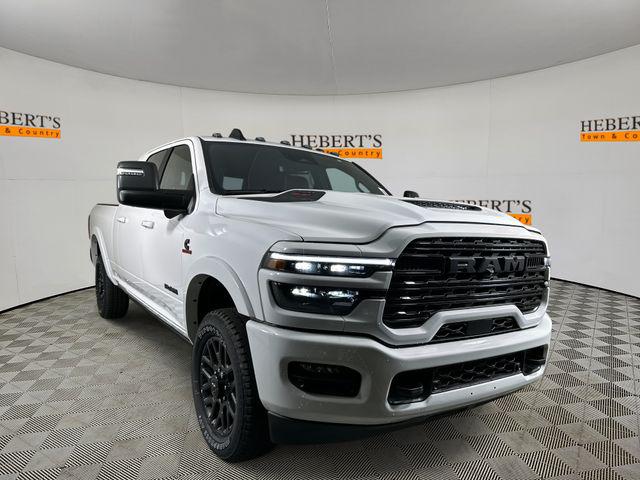 2025 RAM Ram 2500 RAM 2500 LIMITED MEGA CAB 4X4 64 BOX