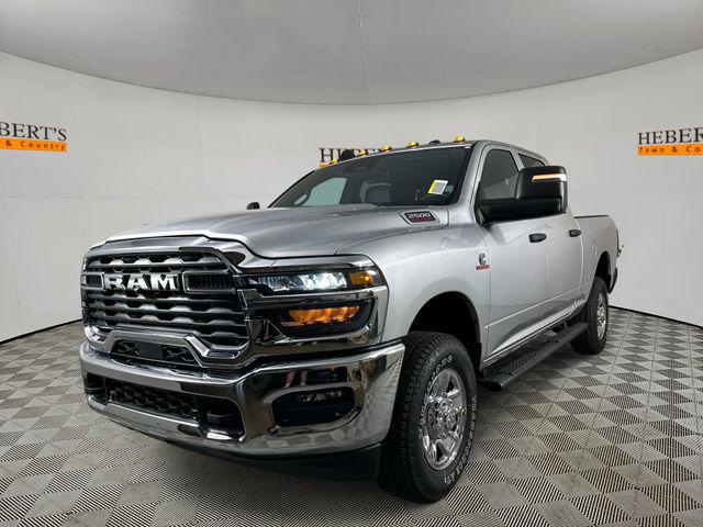 2026 RAM Ram 2500 RAM 2500 TRADESMAN CREW CAB 4X4 64 BOX