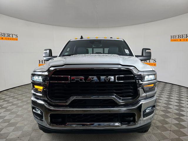 2026 RAM Ram 2500 RAM 2500 TRADESMAN CREW CAB 4X4 64 BOX 2026 RAM Ram 2500 RAM 2500 TRADESMAN CREW CAB 4X4 64 BOX