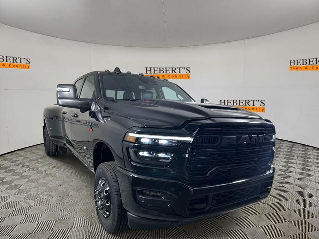 2025 RAM Ram 3500 RAM 3500 LARAMIE CREW CAB 4X4 8 BOX