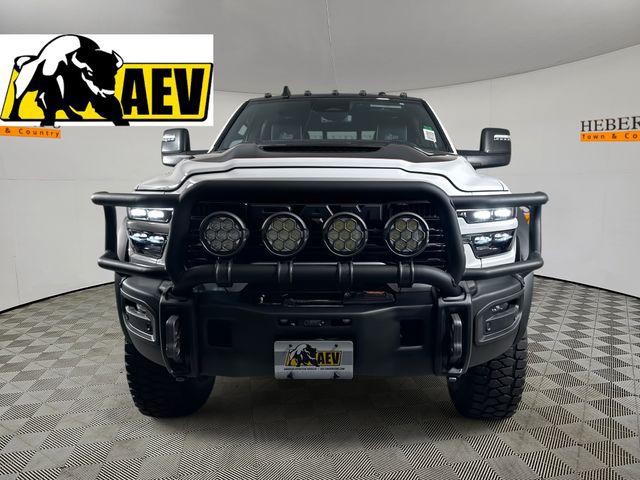 2025 RAM Ram 2500 RAM 2500 LIMITED MEGA CAB 4X4 64 BOX