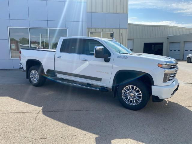 2022 Chevrolet Silverado 2500HD 4WD Crew Cab Standard Bed High Country