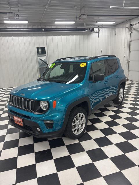 2022 Jeep Renegade Latitude 4x4 2022 Jeep Renegade Latitude 4x4