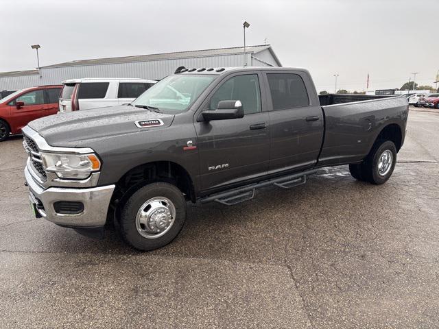 2020 RAM 3500 Tradesman Crew Cab 4x4 8 Box 2020 RAM 3500 Tradesman Crew Cab 4x4 8 Box