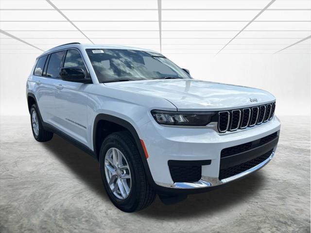 2025 Jeep Grand Cherokee GRAND CHEROKEE L LAREDO X 4X4
