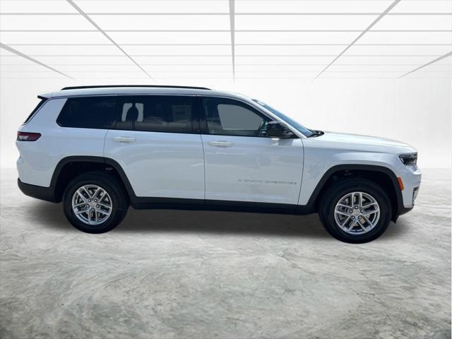 2025 Jeep Grand Cherokee GRAND CHEROKEE L LAREDO X 4X4