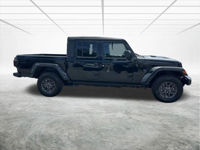 2025 Jeep Gladiator GLADIATOR SPORT S 4X4