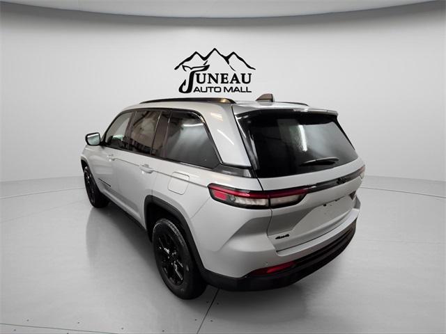 2024 Jeep Grand Cherokee Altitude 4x4 2024 Jeep Grand Cherokee Altitude 4x4