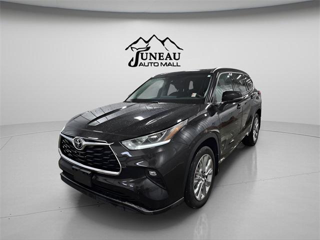 2022 Toyota Highlander Limited