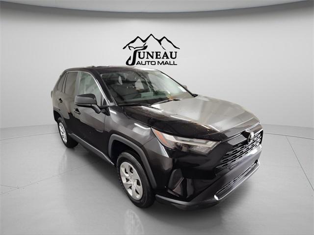 2024 Toyota RAV4 LE 2024 Toyota RAV4 LE