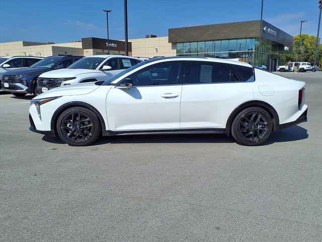 2025 Kia K4 GT-Line Turbo 2025 Kia K4 GT-Line Turbo