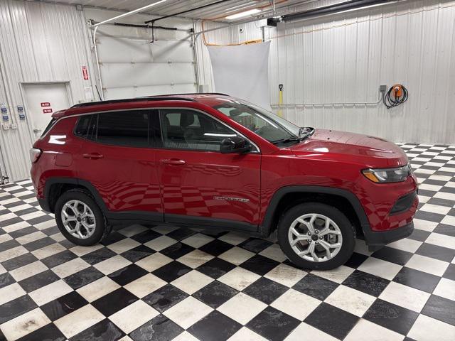 2025 Jeep Compass COMPASS LATITUDE 4X4 2025 Jeep Compass COMPASS LATITUDE 4X4