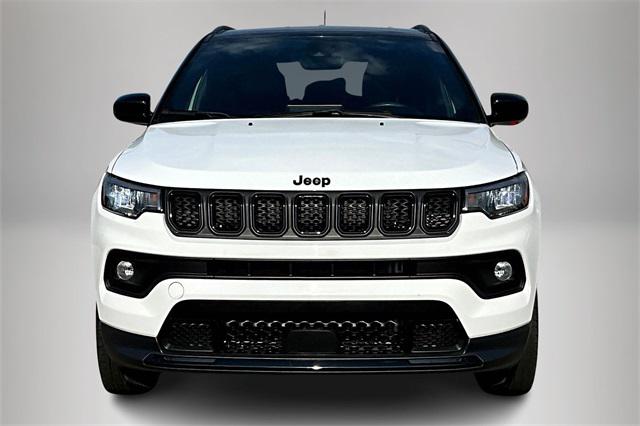 2023 Jeep Compass Altitude 4x4 2023 Jeep Compass Altitude 4x4